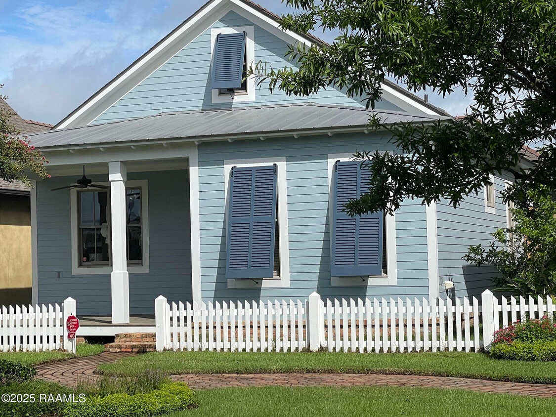 Foto principal - 403 Stonemont Rd