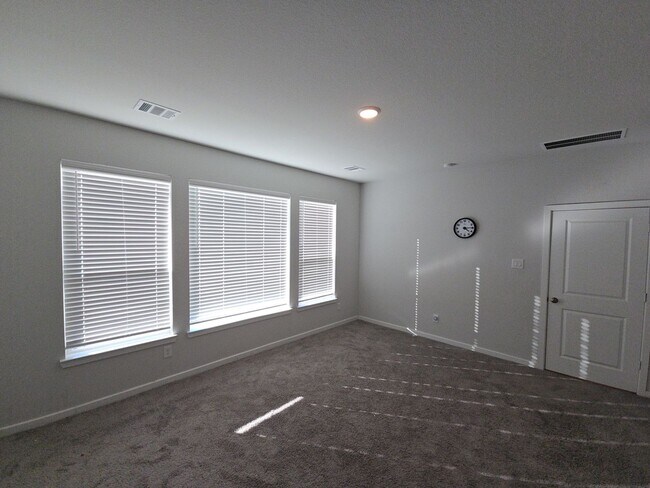 Foto del edificio - 9227 Dearborn Knoll Dr