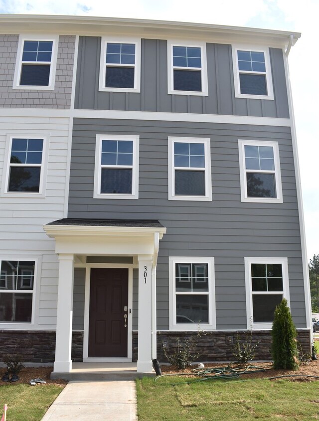 Primary Photo - PRICE REDUCTION!! New build 3 bedroom 3.5 ...
