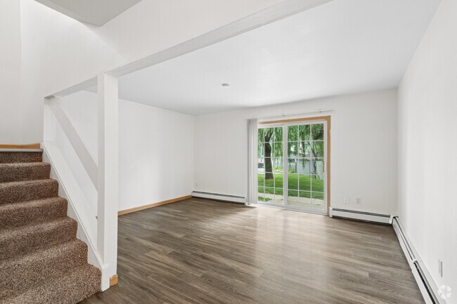 3BR, 1.5BA - 1,300SF - Living Room - Chateau Townhomes
