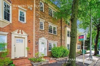 Building Photo - 4112 Washington Blvd