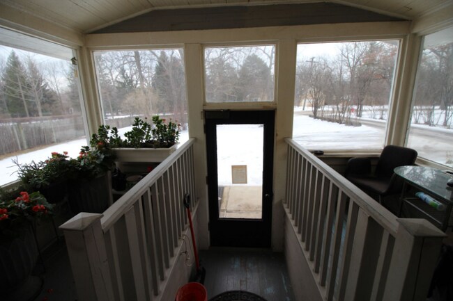 Foto del edificio - 2494 Saint Johns Ave