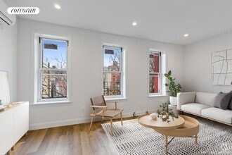 Building Photo - 11 Carmine St