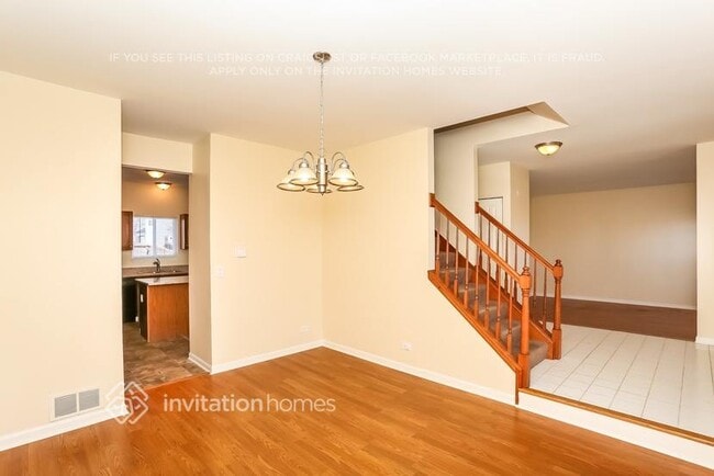 Foto del edificio - 290 S Annandale Dr