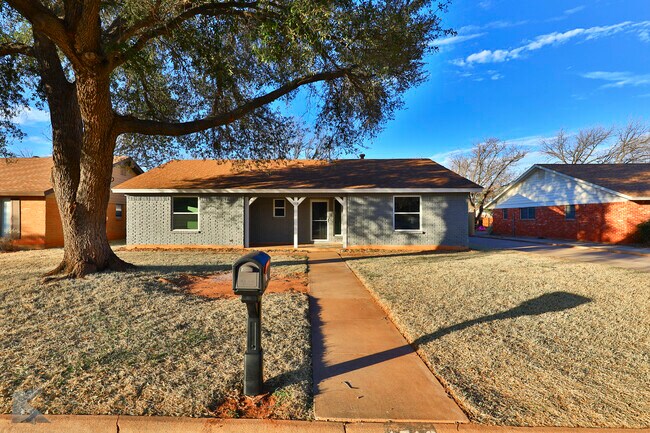 Foto del edificio - 1518 Wishbone Dr