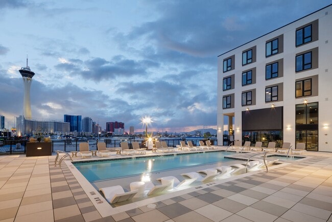 Foto del edificio - The Myles