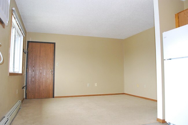 Foto del edificio - 4620 Vasey Ave