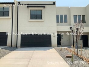 Building Photo - 3705 Cacto Ct