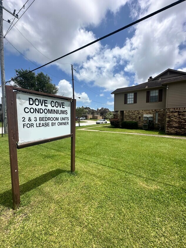 Foto principal - 1862 Dogwood St