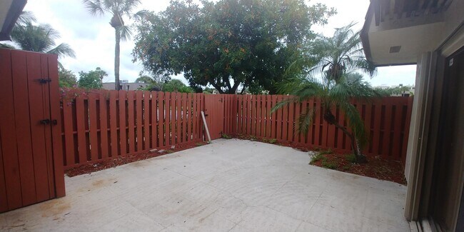 Foto del edificio - 326 Jupiter Lakes Blvd