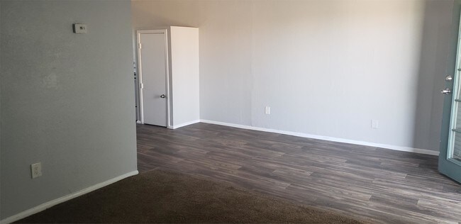 Foto del edificio - 402 N 10th St