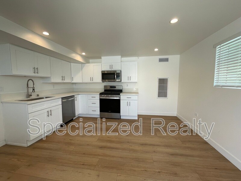 Foto principal - 1135 Scofield Dr