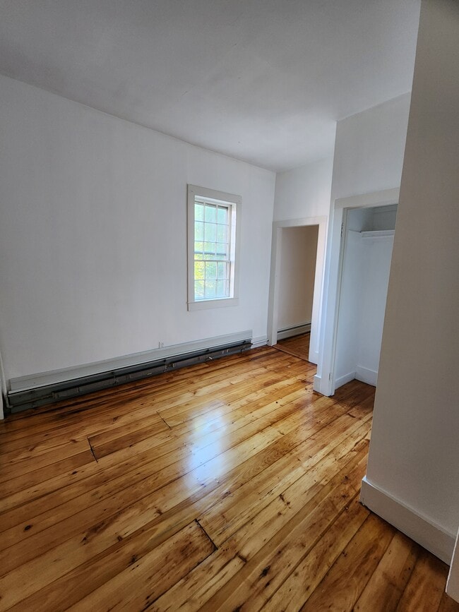 Dormitorio 3 - 134 State St