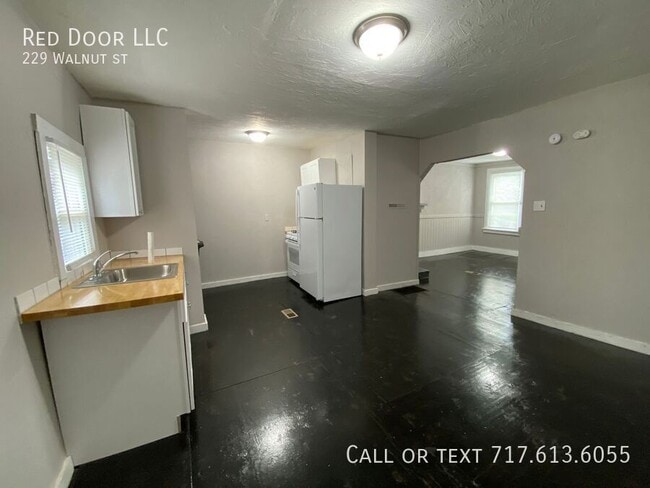 Foto del edificio - 229 Walnut St