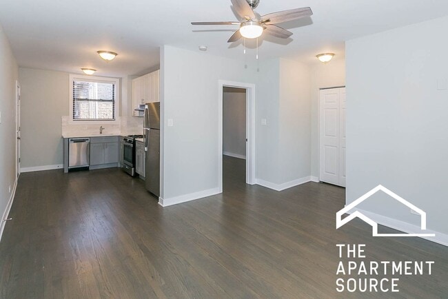 Photo - 1946 W Wilson Ave Apartment