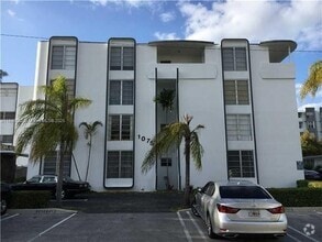 Building Photo - 1075 93rd St