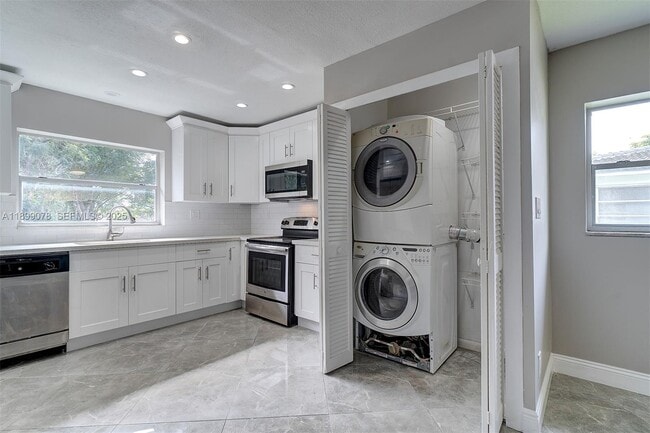 Foto del edificio - 10131 NW 35th St