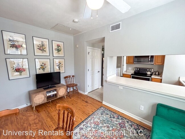 Building Photo - 1 br, 1 bath House - 1220 SW 1st Ave Unit 301