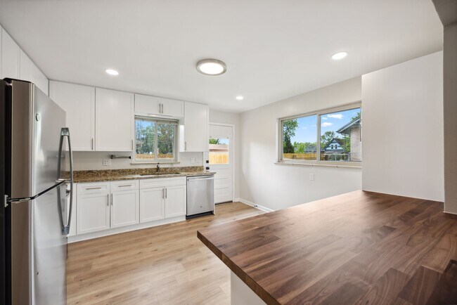 Foto del edificio - Welcome home to Denver's Potter Highlands Historic District! Remodeled 2 bed 1 bath!