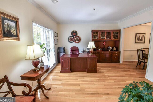 Building Photo - 1865 Oak Tree Hollow