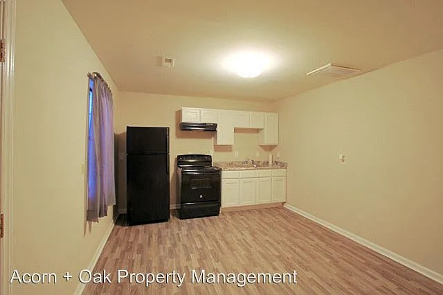 Building Photo - Room in Duplex on S Alston Ave