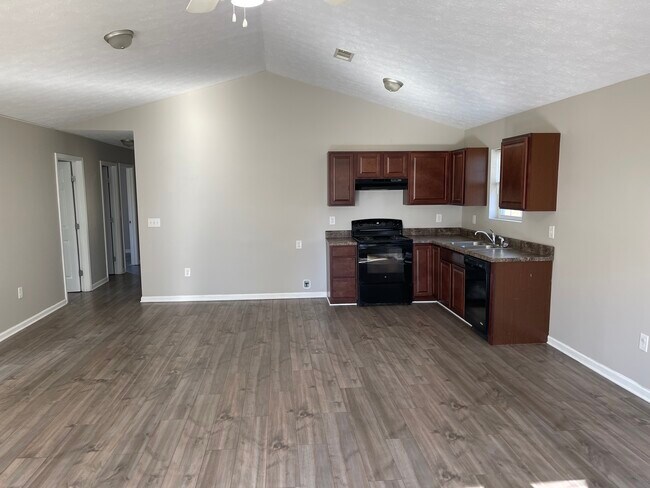 Foto del edificio - 372 Overlook Dr