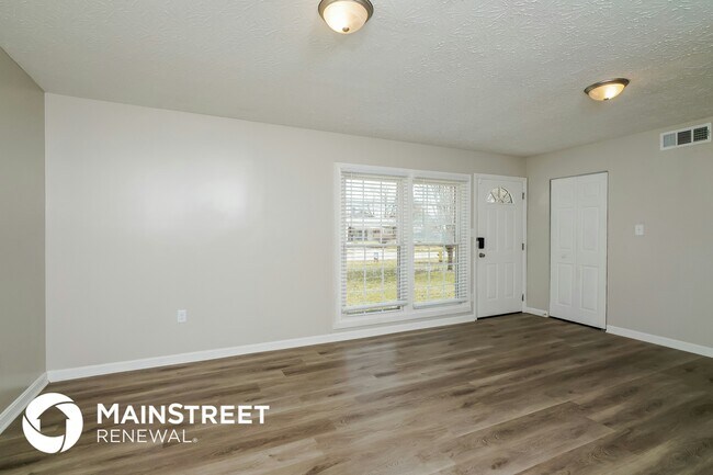 Foto del edificio - 10610 Grafton Hall Rd