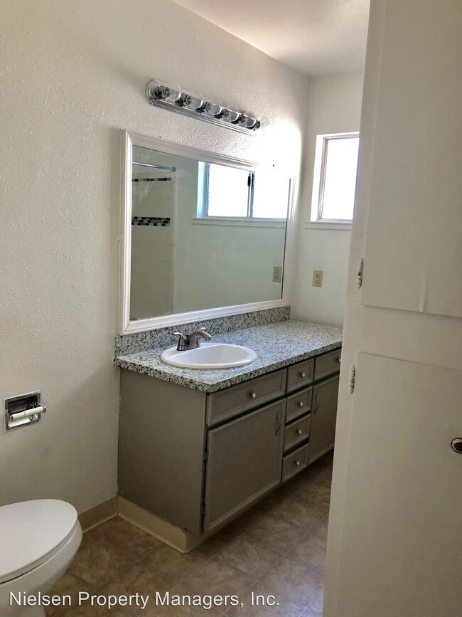 Foto del edificio - 710 17th St