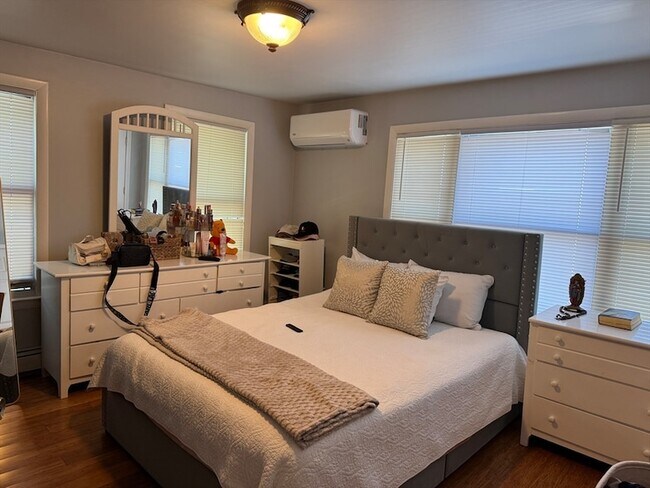Foto del edificio - 223 Trenton St