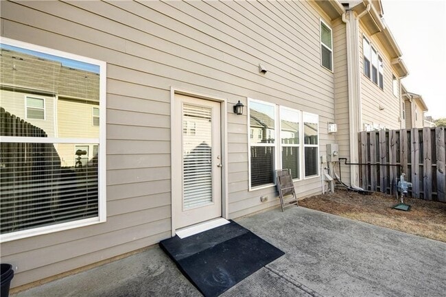 Building Photo - 1226 Fischer Trace