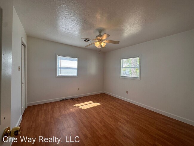 Foto del edificio - 3 br, 2 bath House - 1619 2nd st