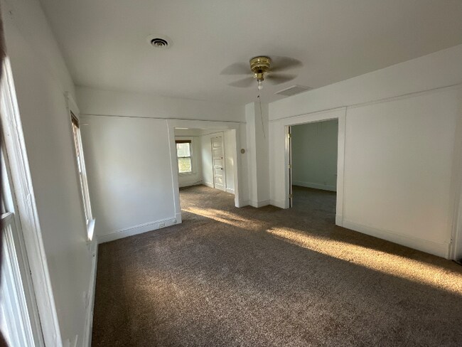 Foto del edificio - 3605 W 47th St