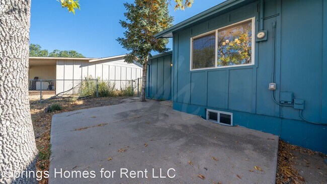 Building Photo - 3 br, 2 bath House - 308 Kenady Cir