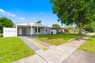 Building Photo - 301 NW 53rd Ct