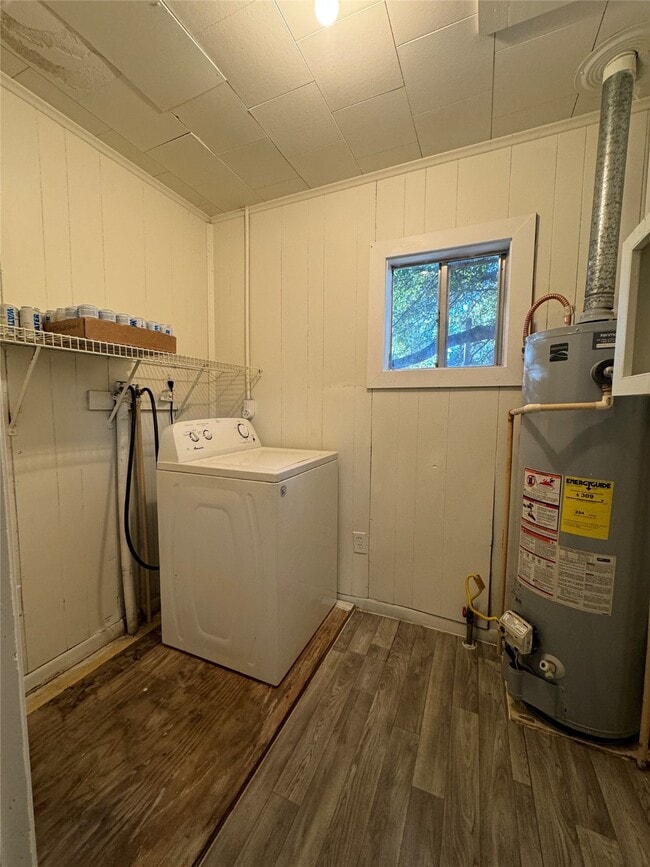 Building Photo - 100 Barnard St