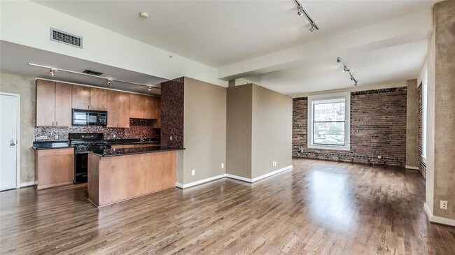 Foto del edificio - 915 Franklin St