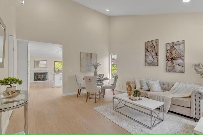 Building Photo - 582 Old Evans Rd