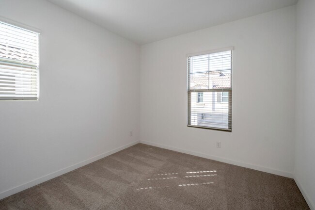 Foto del edificio - Like Brand New Luxurious Modern 3 Bedroom ...