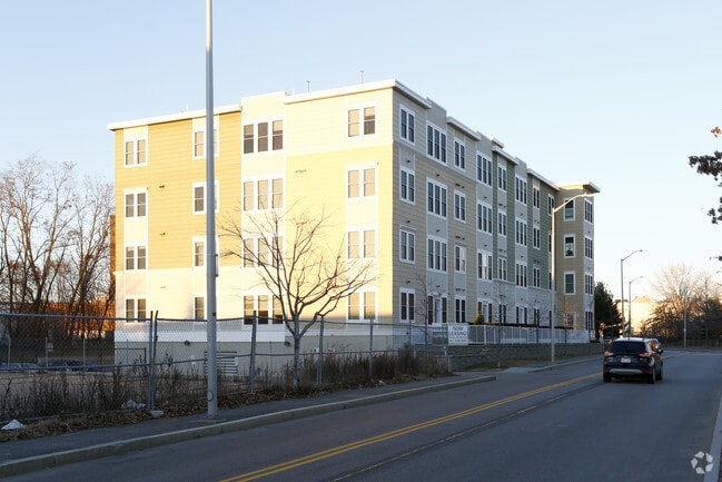 Park 87. - Park87 Apartments