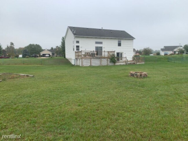 Foto del edificio - 5 br, 2 bath House - 6310 Groen Ct