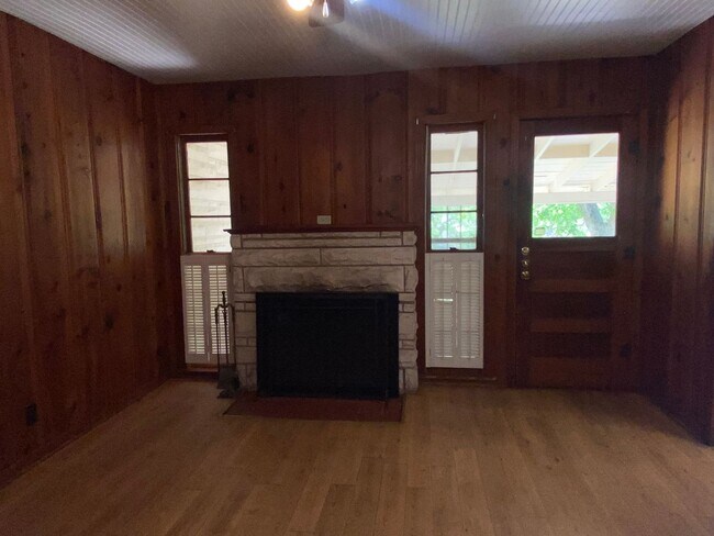 Foto del edificio - 2 BEDROOM NEAR SCOTT & WHITE