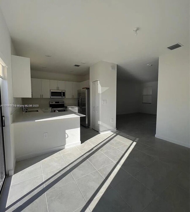 Foto del edificio - 24700 SW 119th Pl