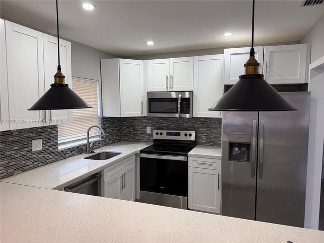 Foto del edificio - 1531 NW 8th Ave