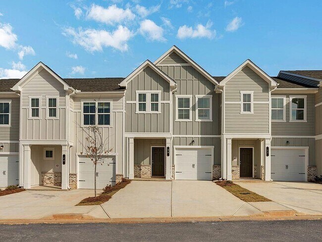 Building Photo - 1150 Hunter Trl
