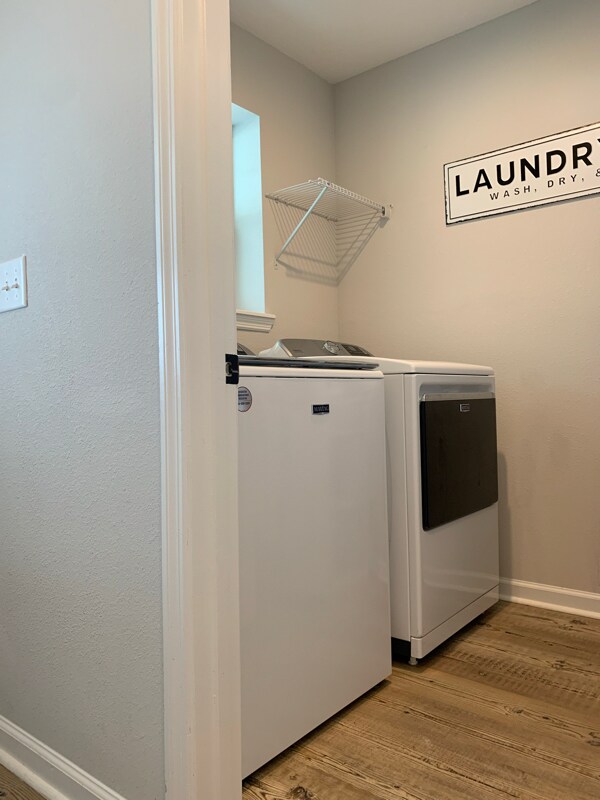 Foto del edificio - 161 Dahlia Falls Dr