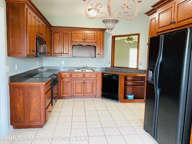 Building Photo - 3 br, 2 bath House - 38 Ard. Rd
