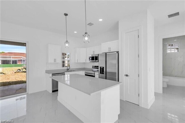 Building Photo - 3311 11th St W