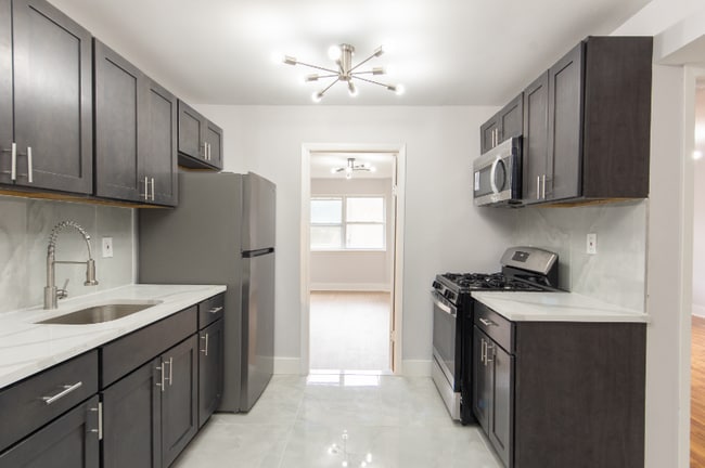 Photo - 1903 Country Ln House