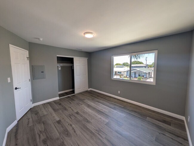 Foto del edificio - 1129 Cherry Ave