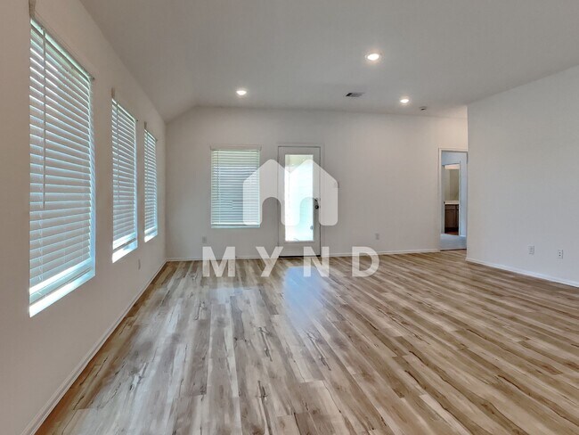 Building Photo - 4810 Jasmine Heather Ln